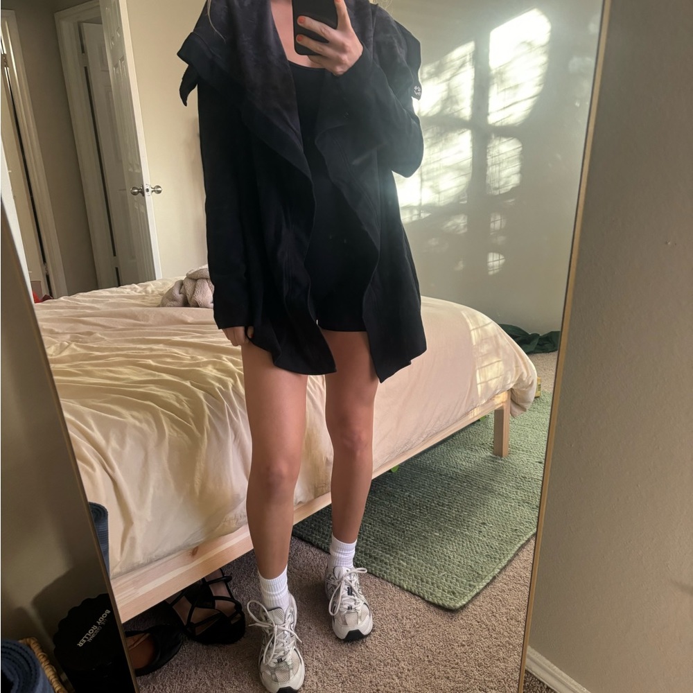 Black Lululemon Jacket